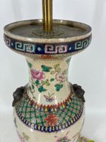 ASIE Grand vase en porcelaine de forme balustre, polychrome … (photo 4)