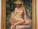 une peinture à l'huile représentant une femme nue, coiffée d'un chapeau, assise sur un rocher