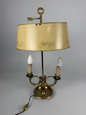 Lampe bouillotte en laiton à deux bras de lumière en forme d…