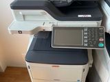 a printer that is sitting on top of a printer
