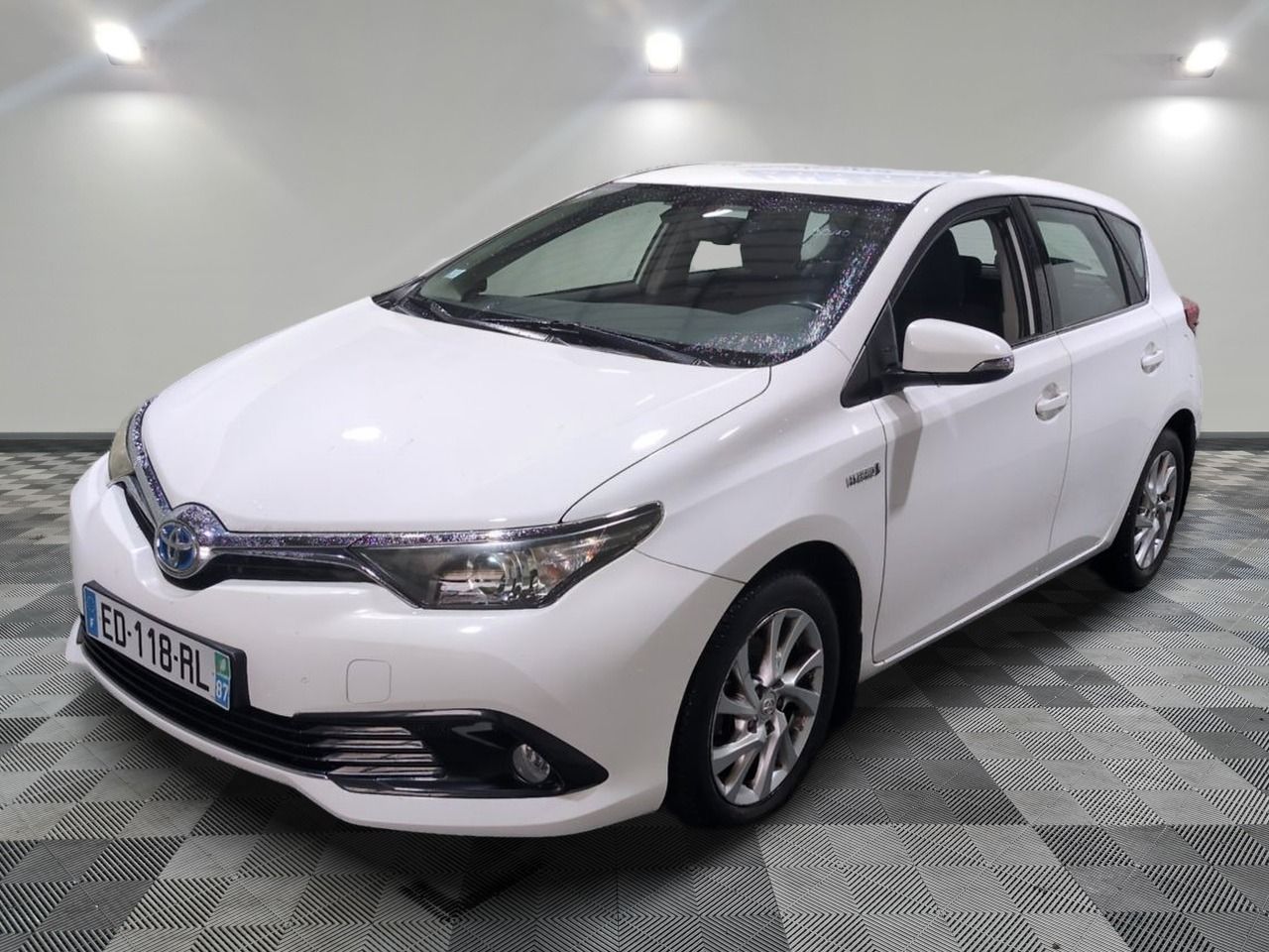 TOYOTA - AURIS HYBRIDE 136H DYNAMIC - EH - Mise en service: …