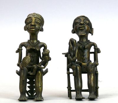 Couple de dignitaires en alliage de cuivre (fonte à la cire …