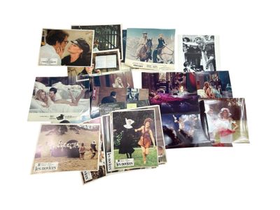 beaucoup de photos de personnes sur fond blanc