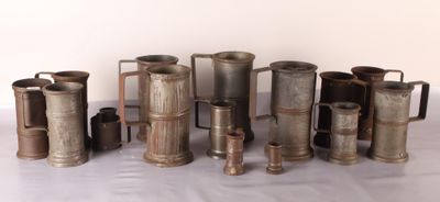 [ ALIMENTAIRE ] Important ensemble de mesures de capacité en… - Photo 1