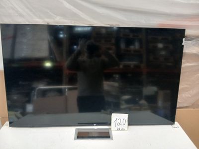 Lot de 22 téléviseurs écran plat de marque LG