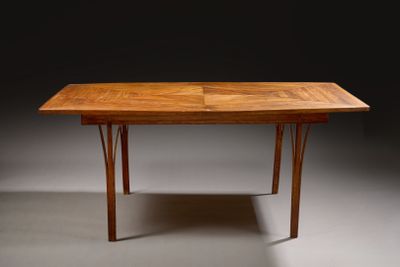 Table à plateau rectangulaire à grands cotés incurvés en par…