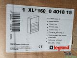 a cardboard box with a label on it that says 1x160 048155
