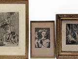trois reproductions encadrées représentant un homme et une femme dans une pièce