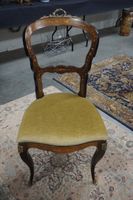 2 belles chaises en marqueterie de style Louis XV - ornées d… (photo 3)