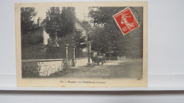 Vallière : Hugier, près Vallière (HM 15-). TBE.