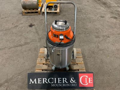 Husqvarna W250p - Aspirateur Recycleur D'Eau 230v - 29 Litre…