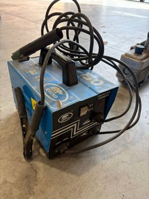 un poste à souder à l'arc RHINO MEDARC 150 - visite le 16 mars de 8h30 - Photo 1