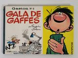 un livre avec l'image d'un personnage de bande dessinée