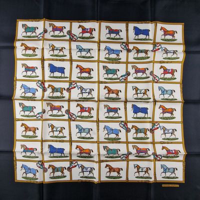 an image of a colorful horse pattern on a blanket
