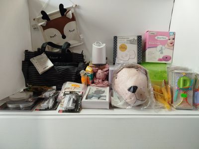 Gros lot - BABYMEL MOTHERCARE TOMMEE TIPPEE - Puériculture s…