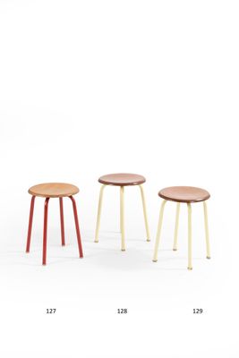 Jean PROUVE (1901-1984) Tabouret dit "empilable" à piétement… - Photo 1