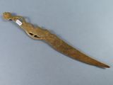 an image of a knife that is on a table