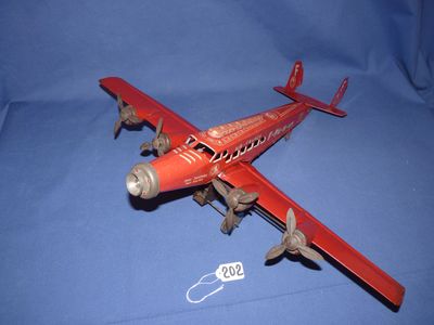 Joustra : Avion en tôle quadrimoteur Air-France service tran…