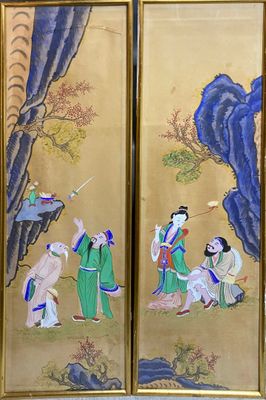 deux tableaux encadrés représentant des hommes et des femmes asiatiques dans un paysage