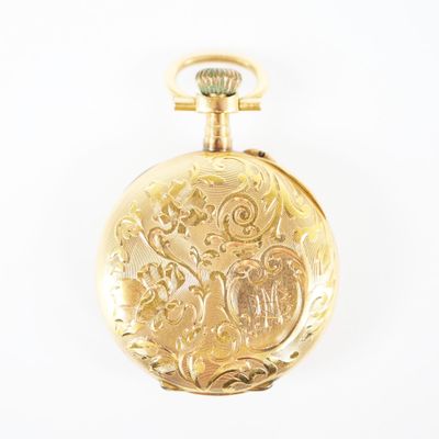 une image d'une montre à gousset en or sur fond blanc