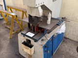an image of a machine that is sitting on the ground
