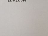 a picture of a box with a label on it that says 3x max 7w