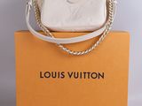 louis vuitton white leather cross body bag with chain strap