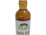 une bouteille de whisky Black Isle sur fond blanc
