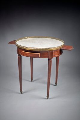 Table bouillotte En bois et bois de placage ouvrant par deux… - Photo 1