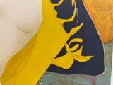 un tableau représentant une femme portant un chapeau jaune