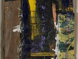 une peinture abstraite représentant une fenêtre d'où émane une lumière jaune