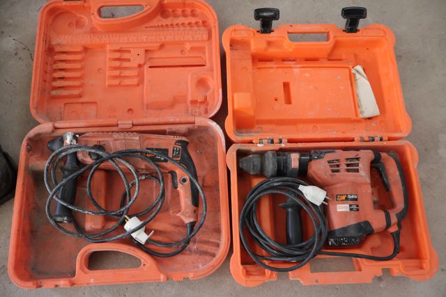 Deux perforateurs filaire SPIT 329C et 348