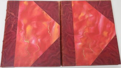 deux œuvres d'art rouges et orange sur un fond blanc