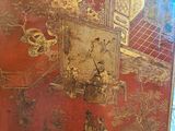 a picture of a large oriental screen with a painting on it