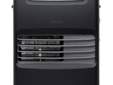 un gros plan d'un purificateur d'air noir sur fond blanc