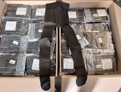 84 / 1 palette de 184 kg de collants doublés polaires,… - Photo 1