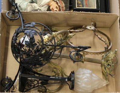 une boîte contenant un certain nombre d'objets