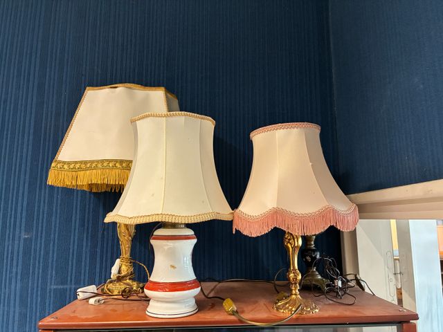 Lot de 4 lampes de table 