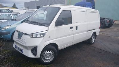 FEST E-BOX M - Genre : CTTE - Carrosserie : FOURGON - Energi…