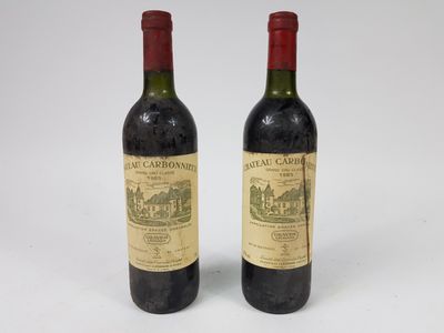 2 bouteilles CH. CARBONNIEUX, Pessac-Léognan 1985 (es, ela, …