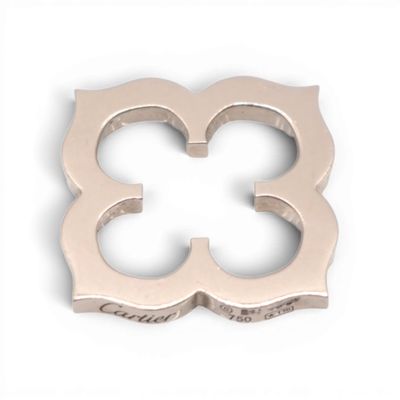 a metal object that is shaped like a flower