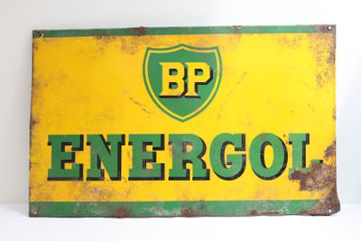 yellow and green sign with the word p p energot on it