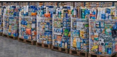a lot of boxes that are stacked up on a pallet