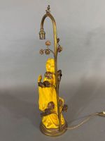 Pied de lampe à décor asiatique (figure de type Guanyin), av… (photo 2)