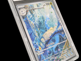 La carte à collectionner Pokémon se trouve dans un étui en plastique transparent