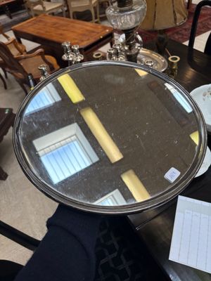 Surtout de table rond à fond miroir, la monture en argent déformation  - Photo 1