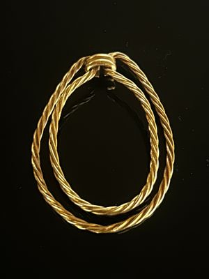 Coulant en or jaune 18K, torsadé. - Photo 1