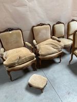 MOBILIER DE SALON comprenant deux fauteuils et trois chaises… (photo 2)