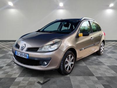 RENAULT - CLIO ESTATE TCE 100 ECO2 DYNAMIQUE - ES - Mise en …