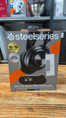 Casque sans fil SteelSeries Arctis Nova Pro neuf, dans sa boîte d'origine
